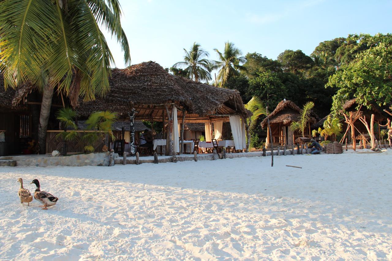 Le Zahir De L'Ile - Iranja Villa Nosy-Be Eksteriør billede