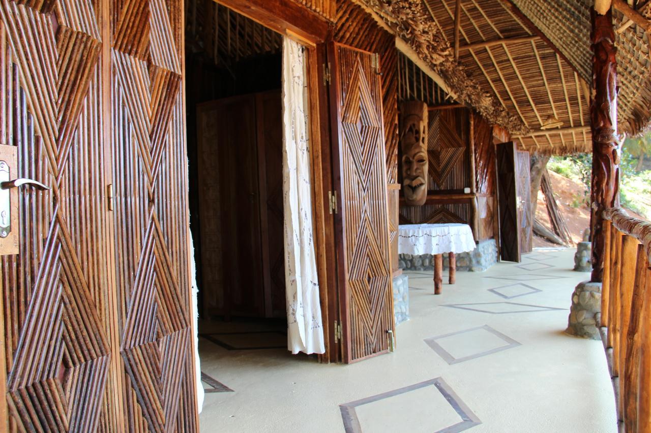 Le Zahir De L'Ile - Iranja Villa Nosy-Be Eksteriør billede